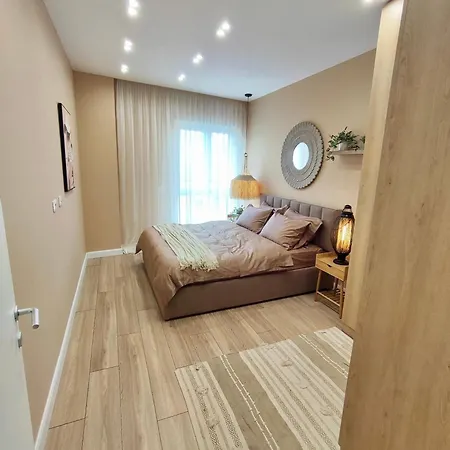 Lägenhet Free Parking Tirana