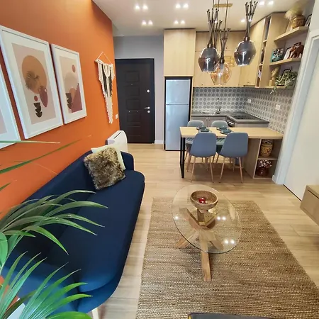 Free Parking Lägenhet Tirana